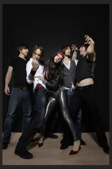 Juliette and The Licks